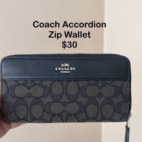 Coach Black and Brown Accordion Zip Wallet - Picture 1 of 1